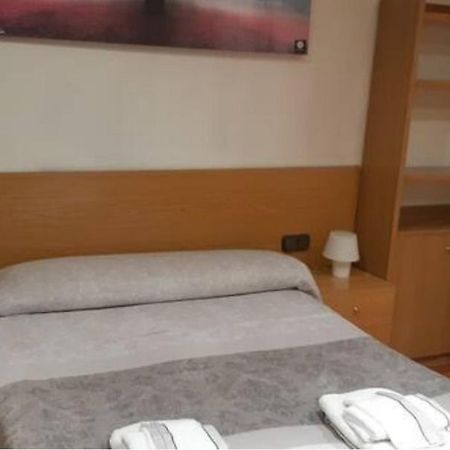 Precioso!! Apartamento En El Centro De Sabadell Exterior foto